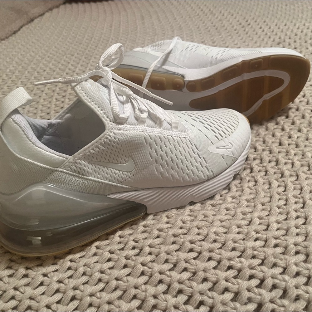 Nike 270 air max $160 originally